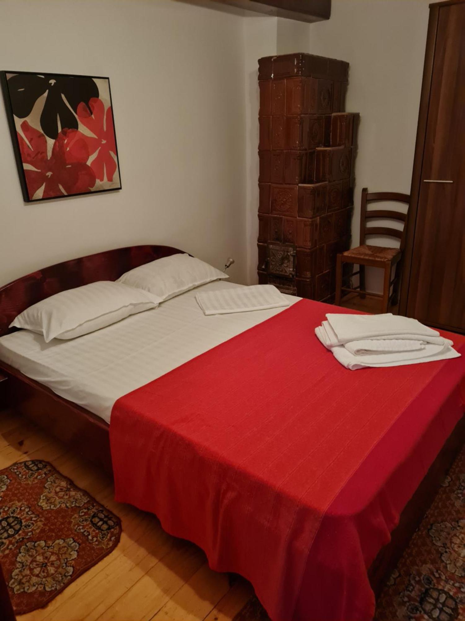 Vila Margareta Curtea de Argeş Habitación foto